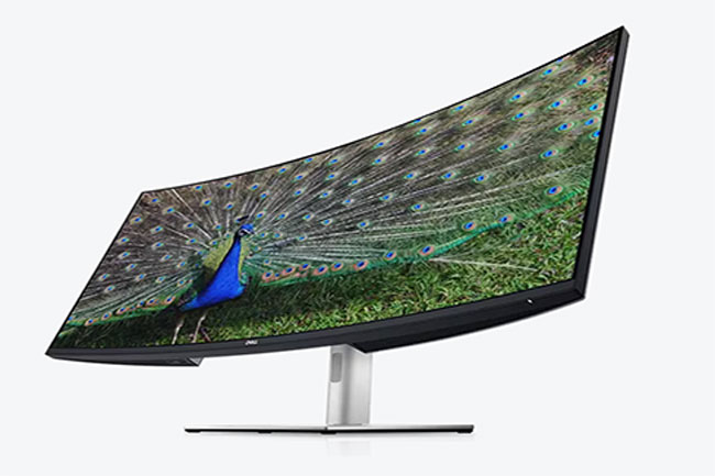 Curved-monitor